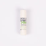 Mintfarbener Lippenstift